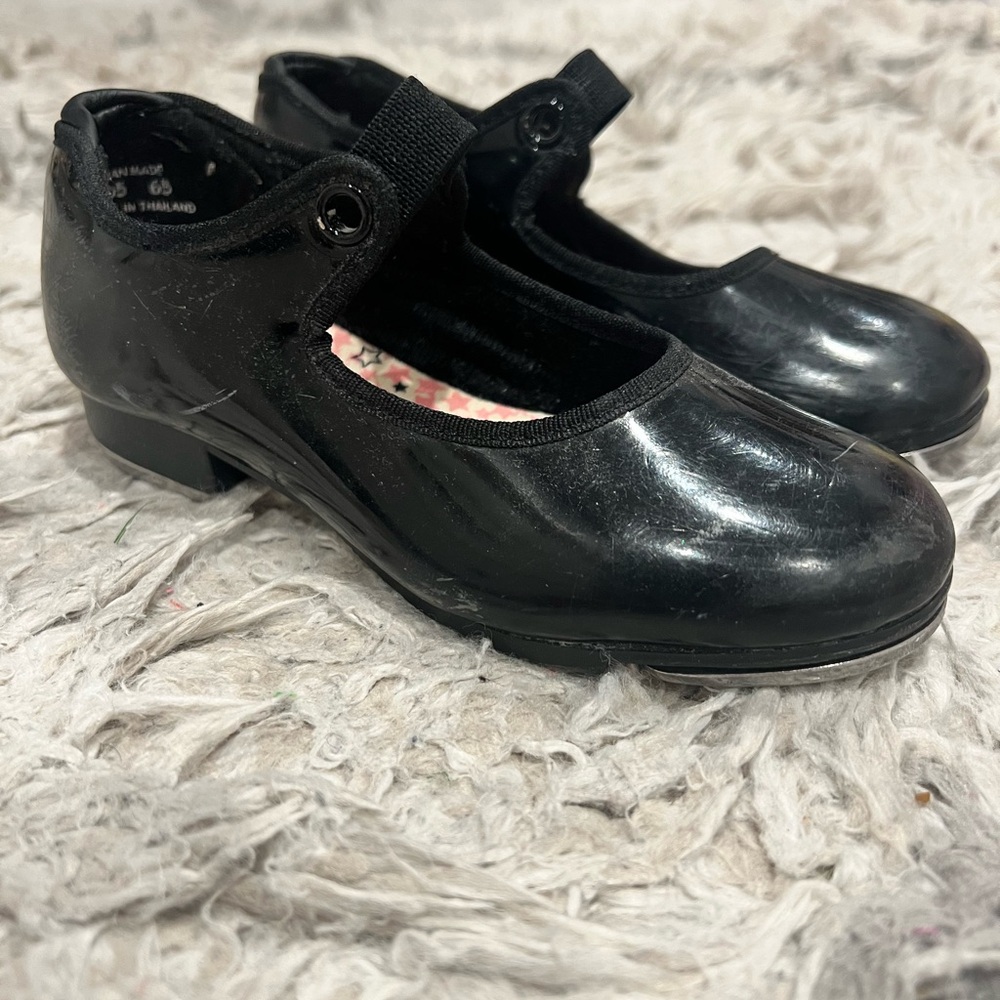 10.5 W Black Tap Shoes for Girls Kids Size 10.5 W
